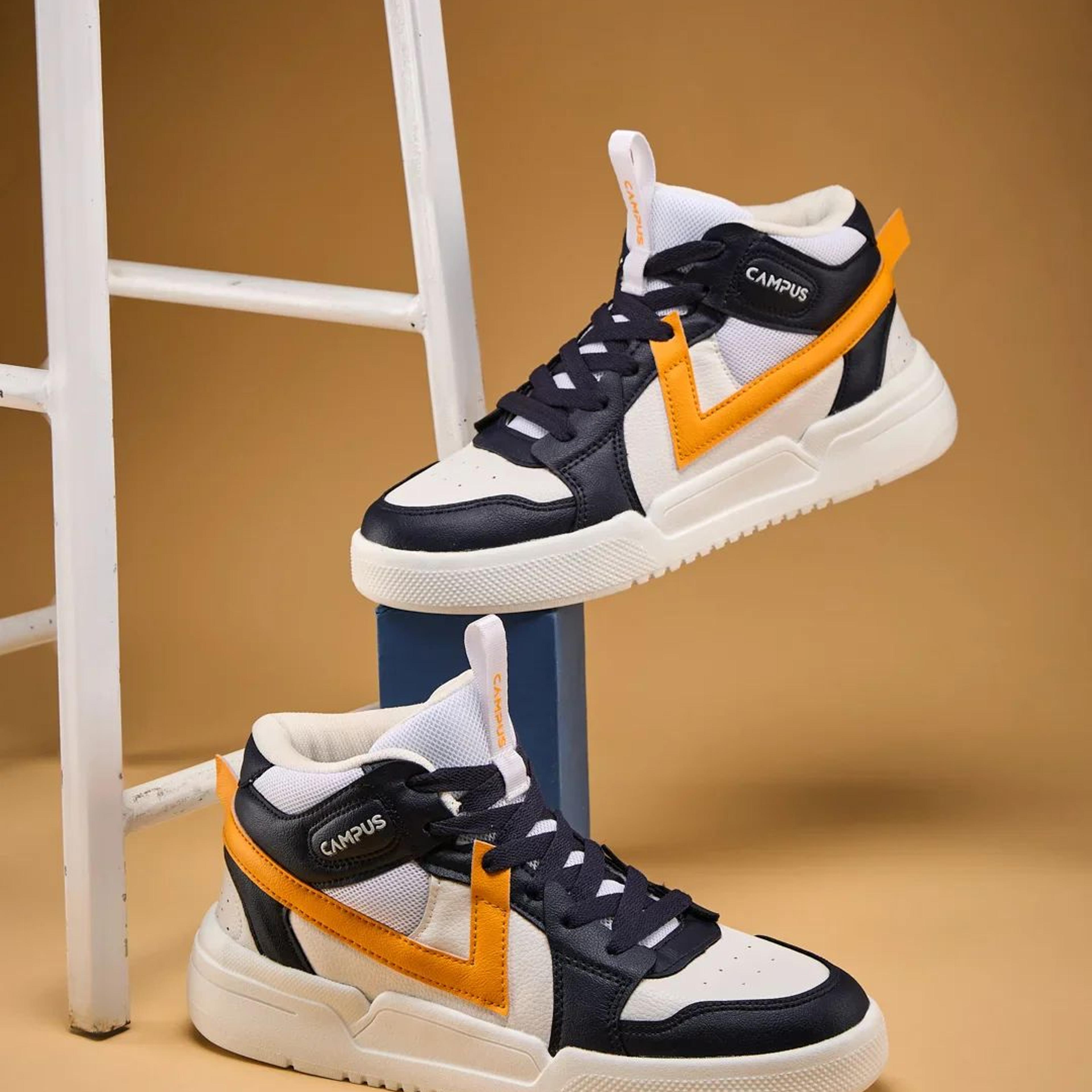 EAGLE White Men's Sneakers