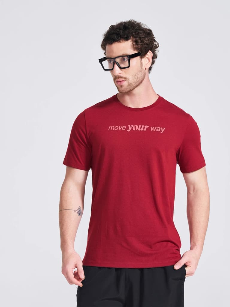Men's Burgundy Printed Round Neck T-Shirt — Burgundy / S