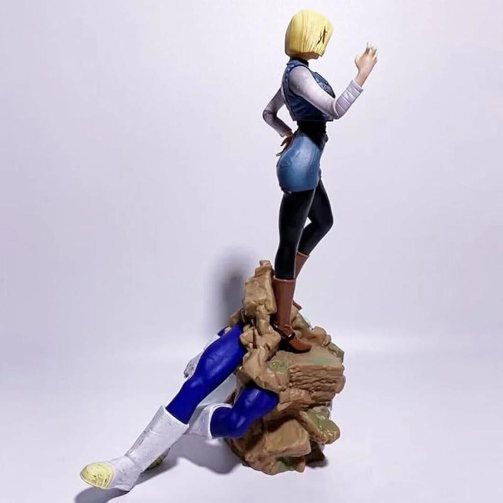 Dragon Ball Z Android 18 vs Vegeta Action Figure — photo 4
