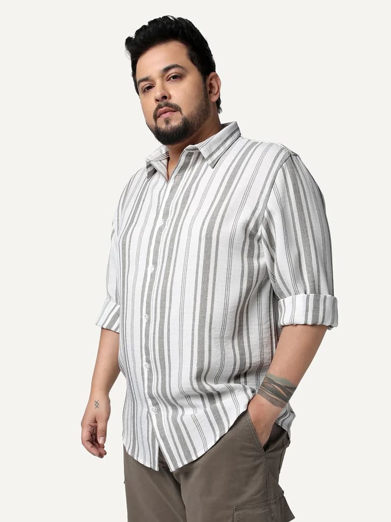 Plus Men's Grey Cotton Full Sleeve Relaxed Fit Linen Striped Shirt with Spread Collar — photo 2