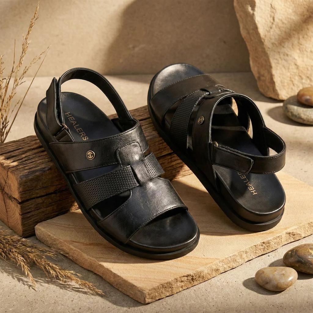Healers Black Casual Flat Sandal for Men LEEKSER-1E by Liberty — photo 2