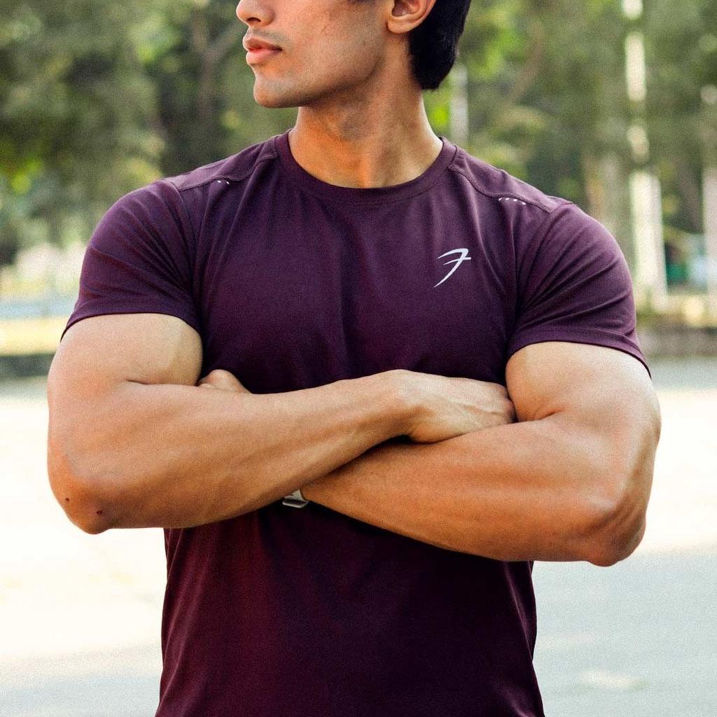 Laser Cut Running T-shirt Raisin