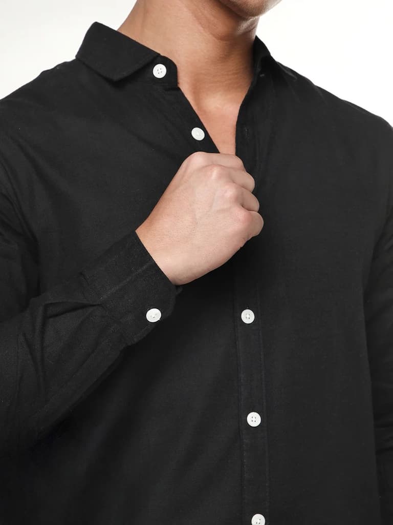 Men's Black Linen Blend Full Sleeve Relaxed Fit Casual Solid Shirt — photo 5