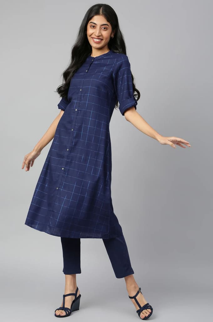 Navy Blue Solid Flared Cotton Pants With Elasticated Waist — photo 4