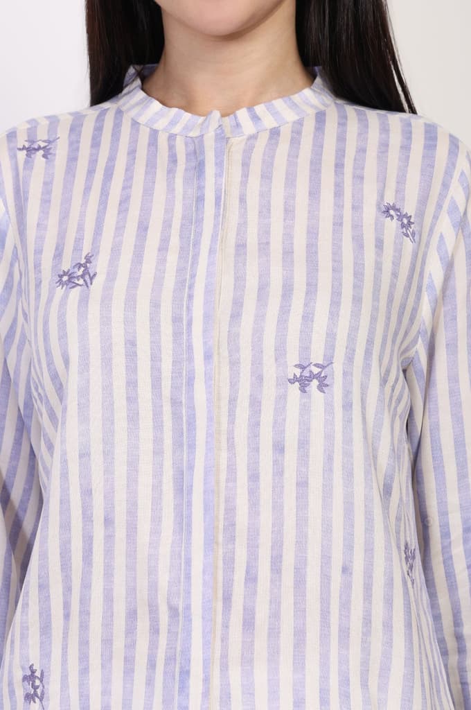 White Striped Printed Thread Embroidered Straight Top — photo 3