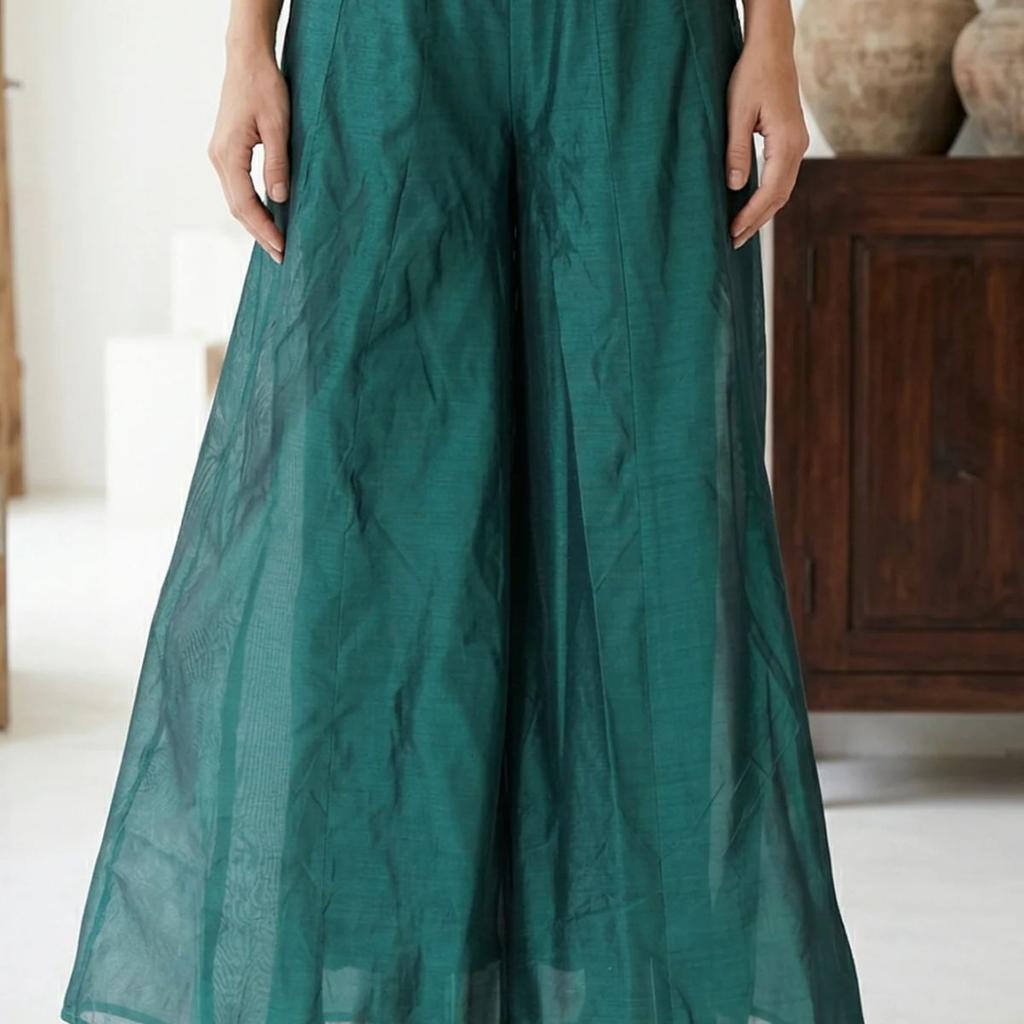 Green Solid Chanderi Wide Leg Flared Ankle Length Culottes