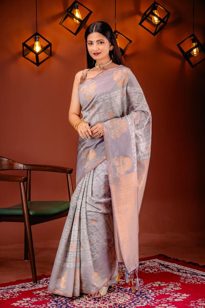 Mimosa Women's Woven Design Kanjivaram Style Art Silk Saree With Blouse Piece : SA00001762GYFREE — photo 4