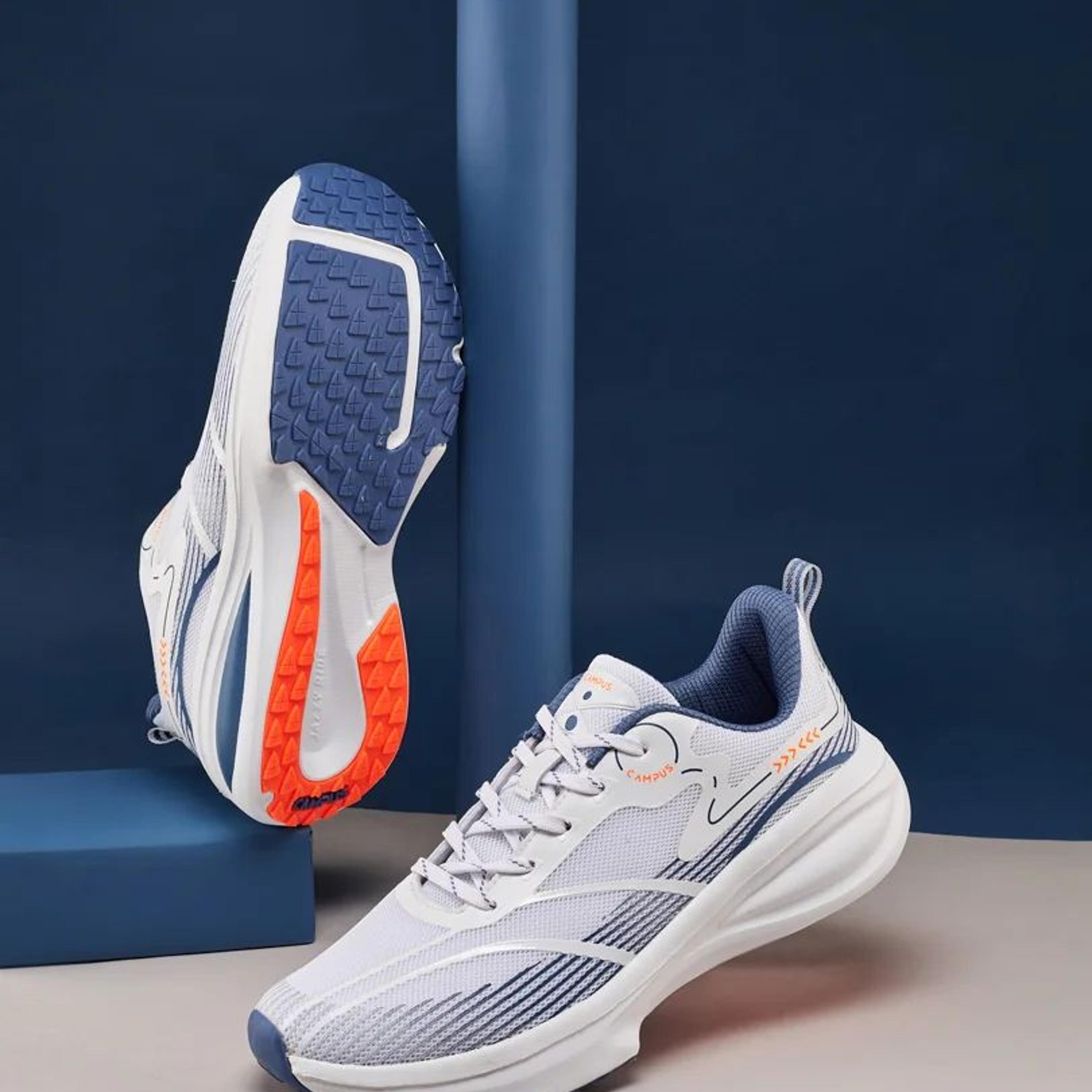 GLITCH White Men's Running Shoes