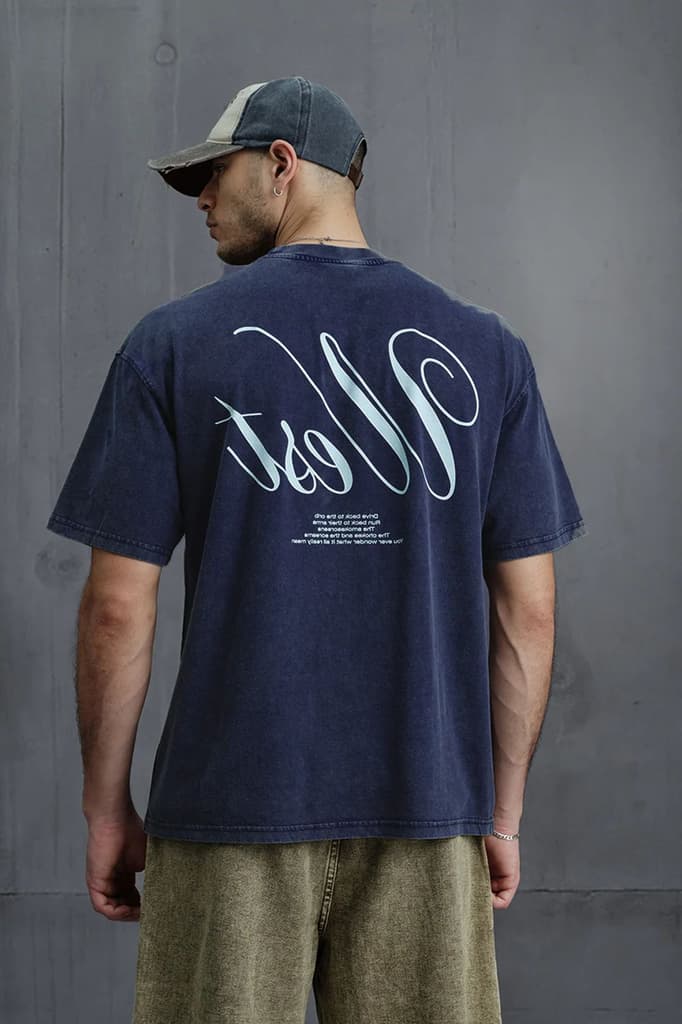 Mad Ye Oversized T-shirt — photo 6