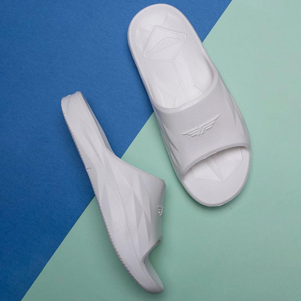Womens Sliders in White | Casual Pool Sliders — photo 6