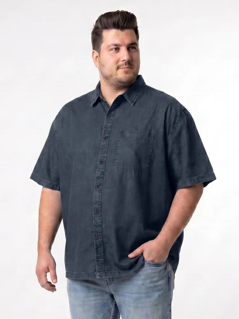 Plus Men's Dark Blue Oversized Fit Half Sleeve Solid Casual Denim Shirt — photo 2