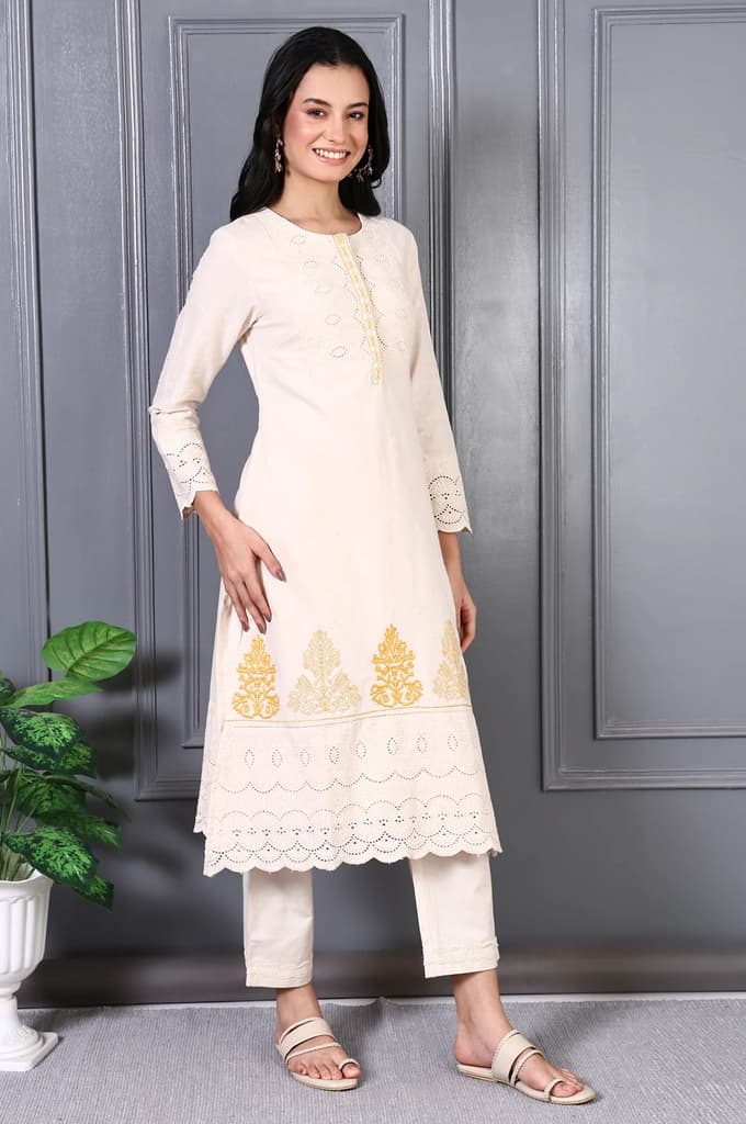 Off White Embroidered Cotton Flax Straight Kurta and Trousers Co-ord Set — photo 6
