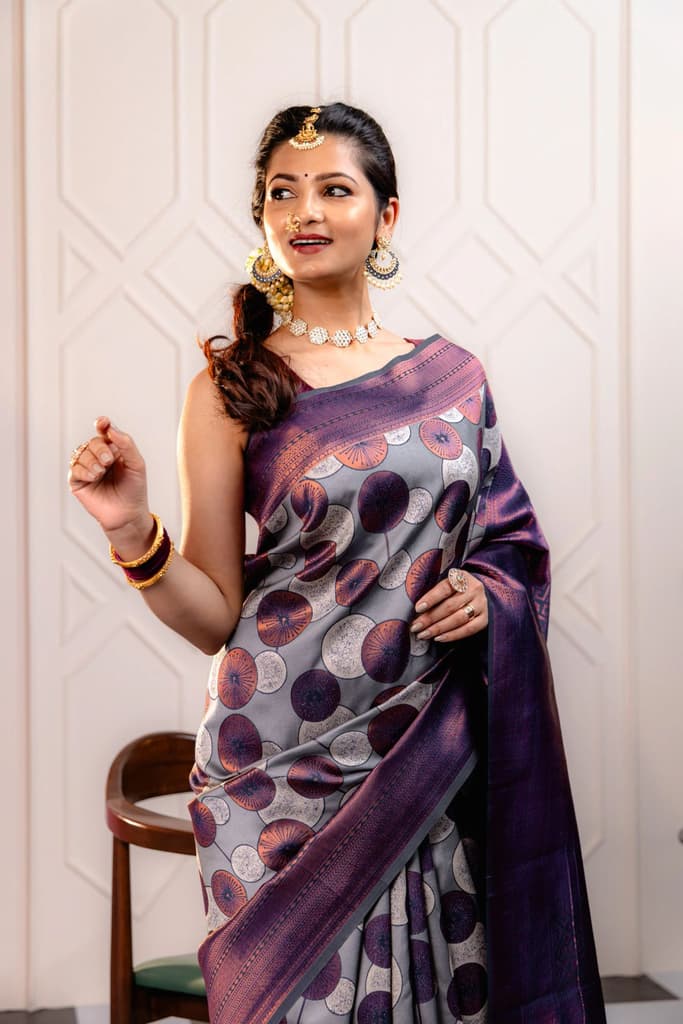Mimosa Women's Woven Design Kanjivaram Style Art Silk Saree With Blouse Piece : SA00001789GYFREE — photo 3