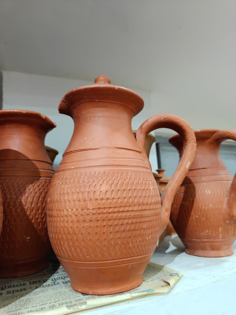 Red Vase with Handle | Ceramic | Decorative | Red