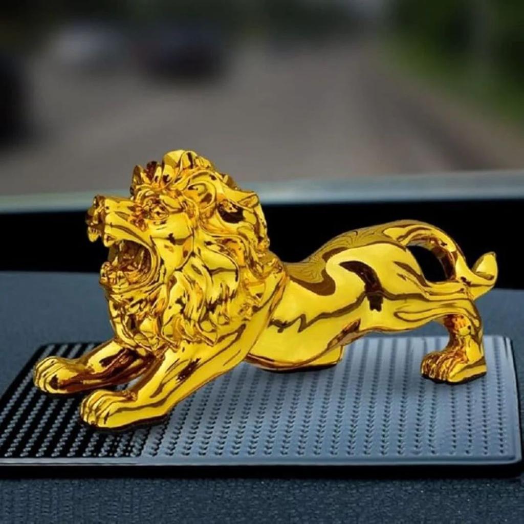 Resin Wild Cat Sculpture | Luxury Home Décor & Office Showpiece — Lion - Gold Color