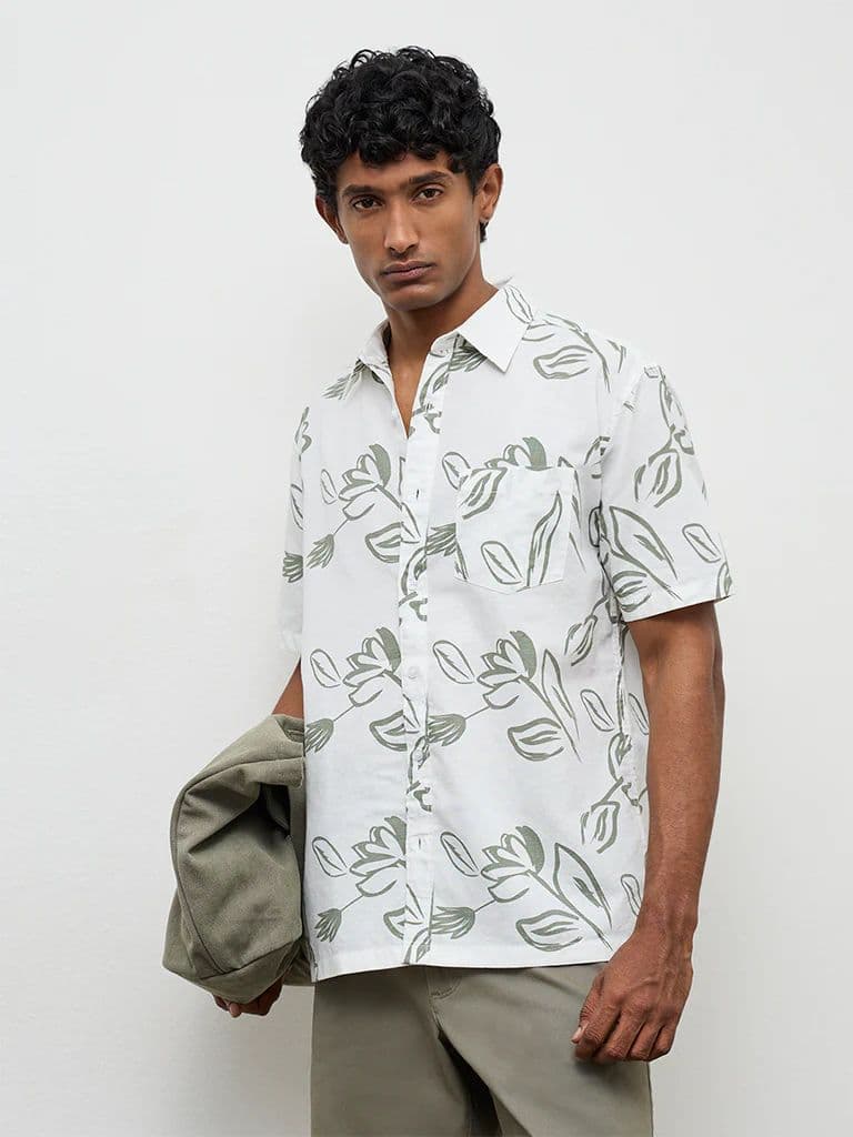 WES Casuals White Printed Relaxed-Fit Cotton-Blend Shirt — photo 2