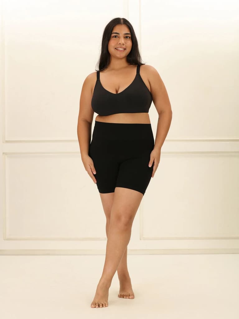 Crossover Bralette - Non-Padded Seamless Balconette Bra with V-Neck Design — photo 7
