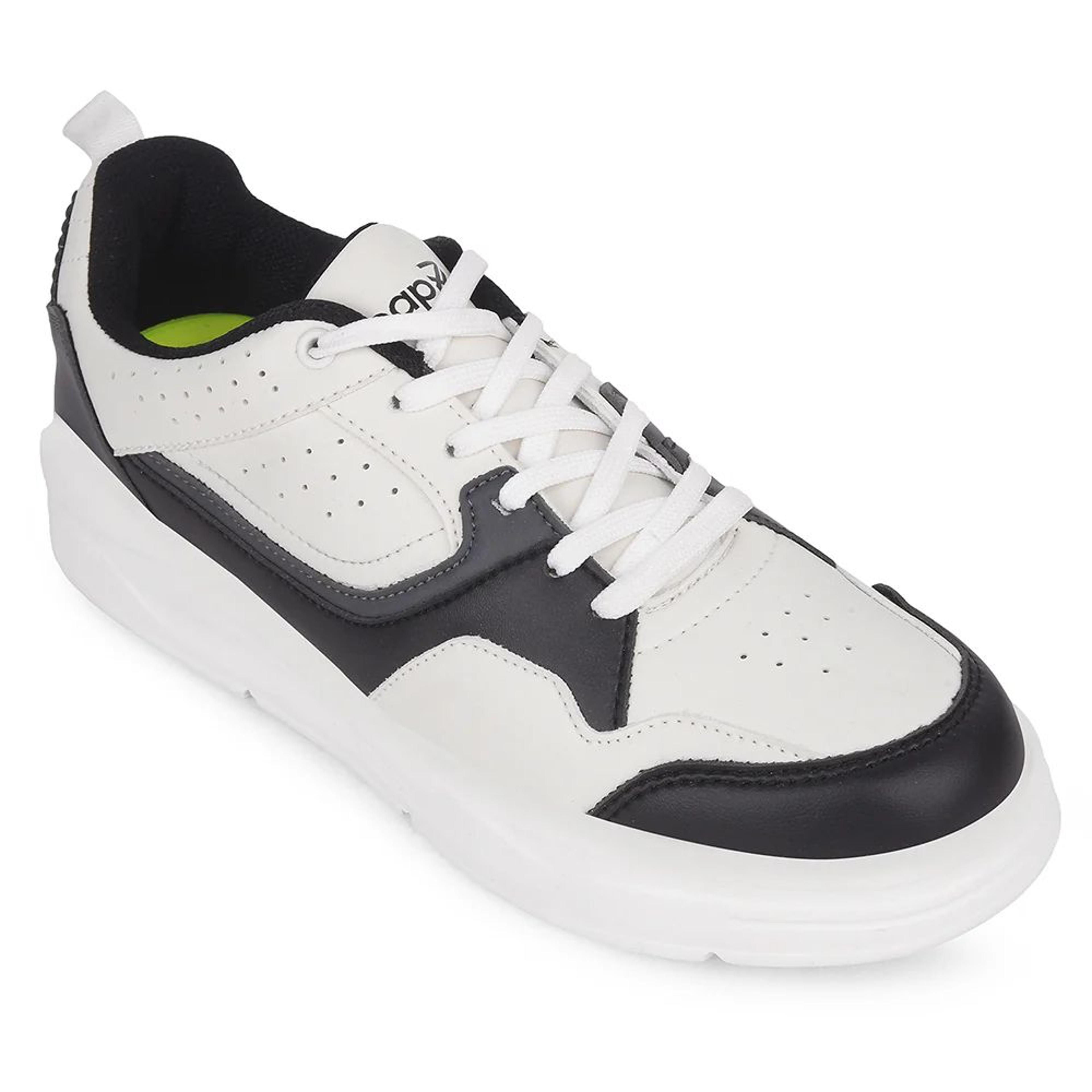 LEAP7X White Casual Lacing Sneakers for Men SNOOKIT-1E By Liberty