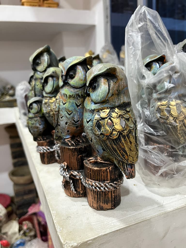 Owl Figurine | Statue | Wood | Brown