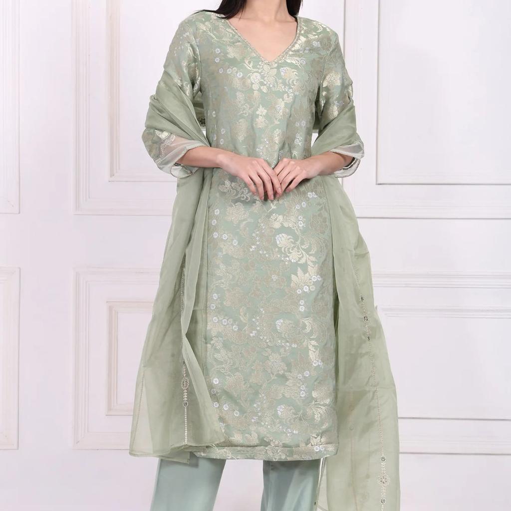 Green Embellished Straight Jacquard Kurta with Straight Pant and Dupatta Set