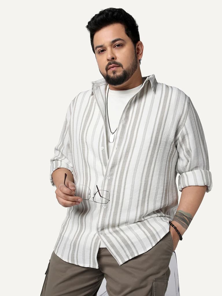 Plus Men's Light Grey Cotton Full Sleeve Relaxed Fit Linen Striped Shirt with Spread Collar
