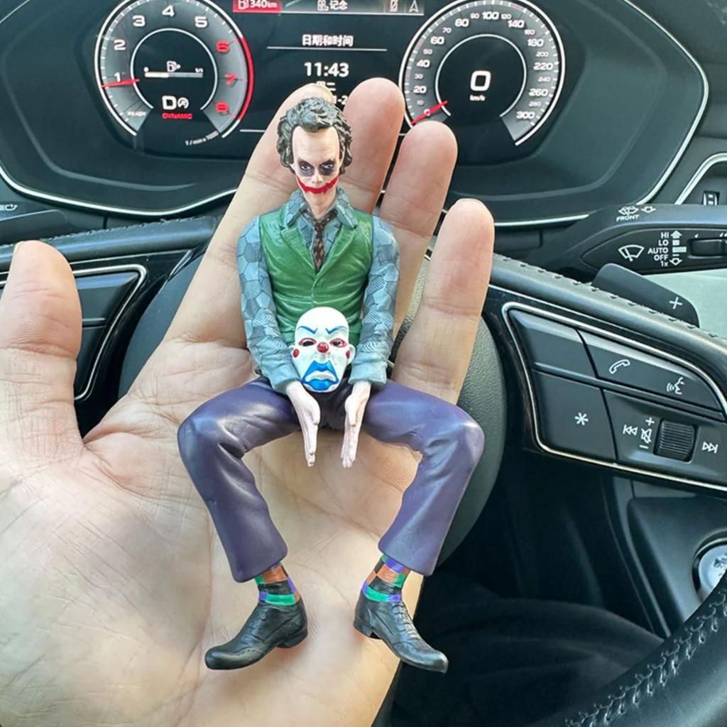 Car Dashboard Joker Statue – Unique Auto Decor for DC Fans — photo 5