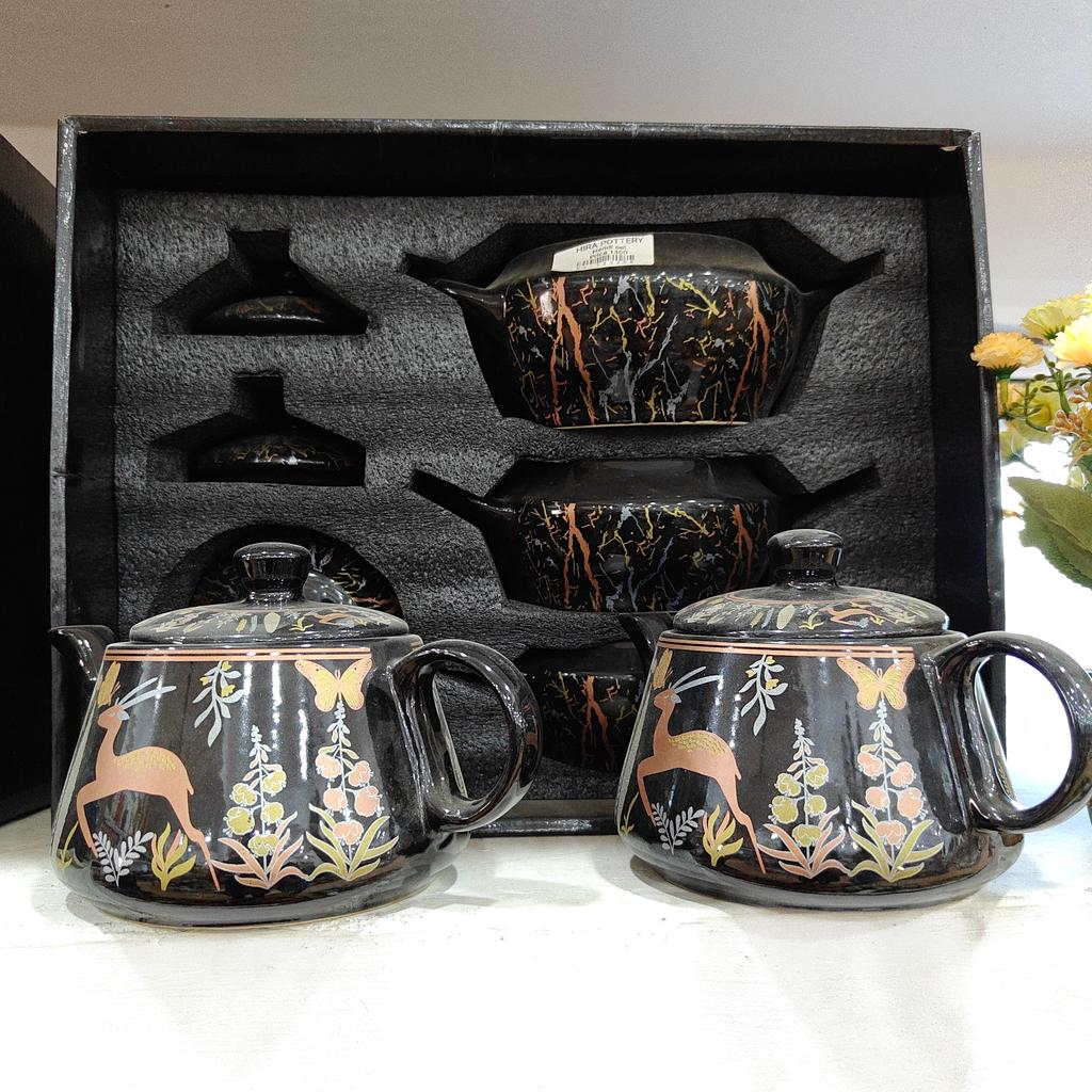 Tea Kettle Set | Ceramic | White | Black