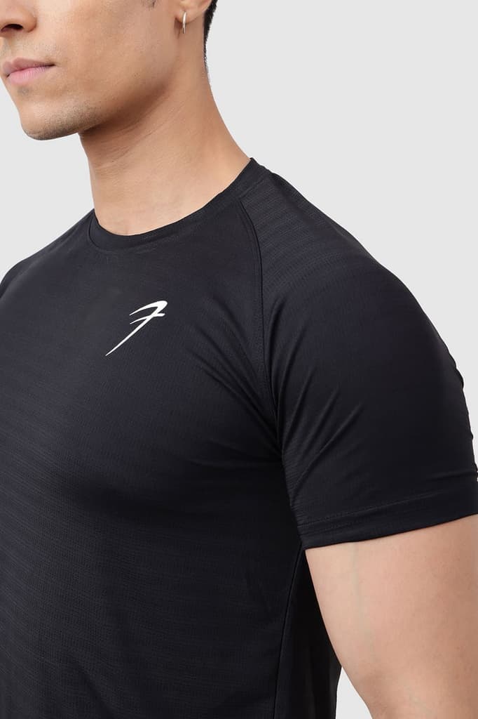 Ember T-shirt Black — photo 4