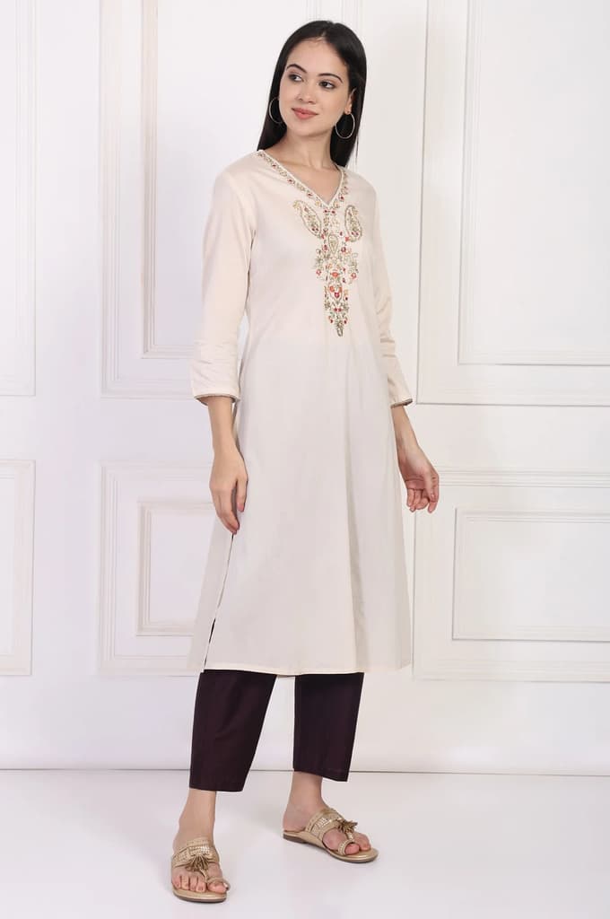 Cream Embroidered A-Line Rayon Kurta — photo 6