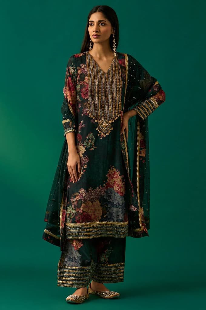 Green Floral Printed Embellished Straight Kurta with Salwar and Dupatta Set — XS