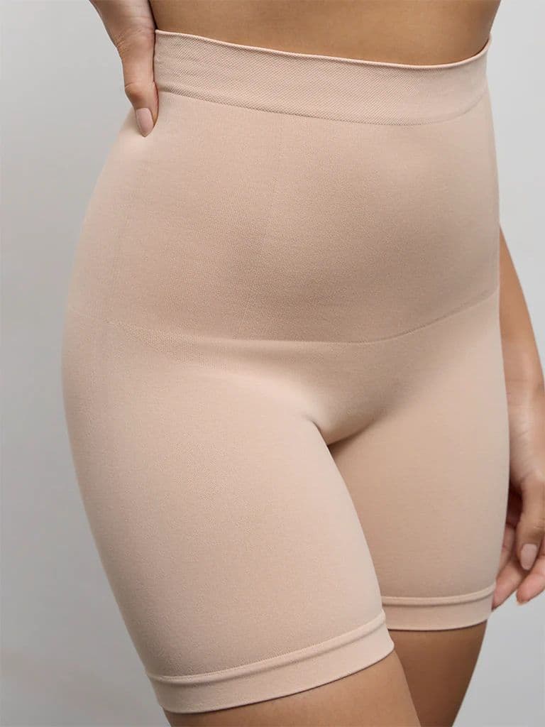 Wunderlove Beige Seam-Free Shapewear Briefs — photo 3