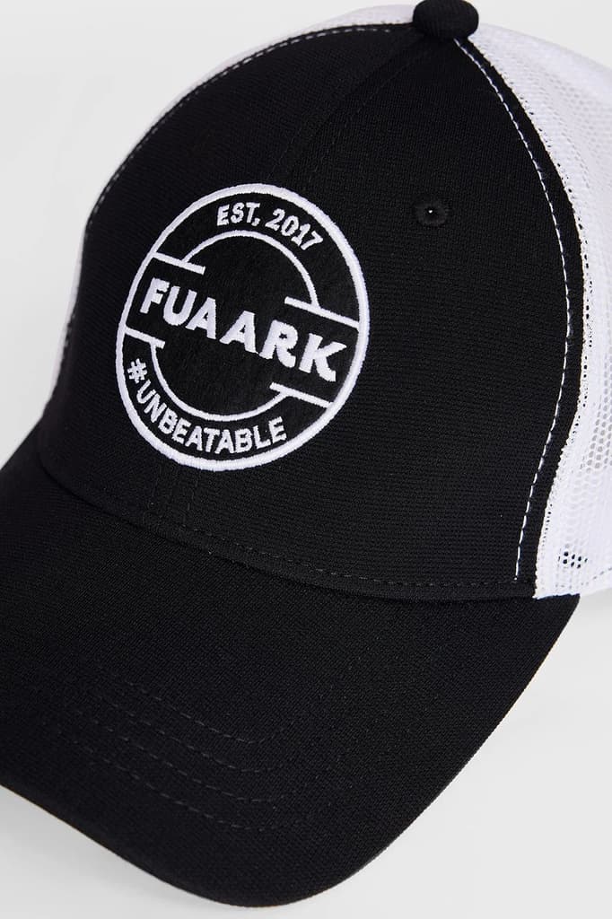 Unbeatable Trucker Cap Black/White — photo 3