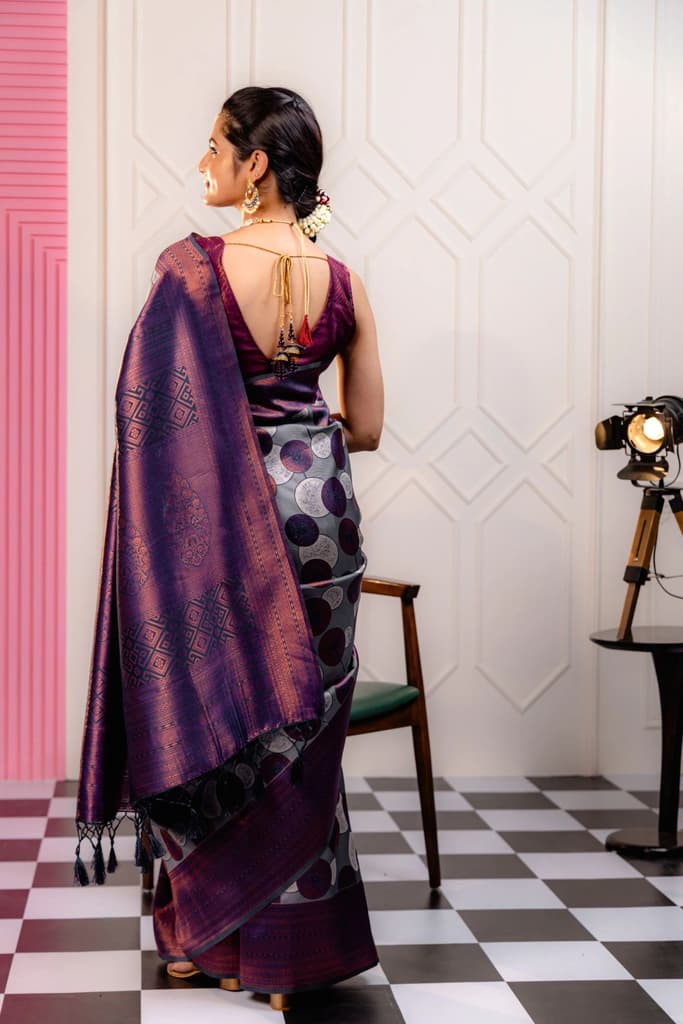 Mimosa Women's Woven Design Kanjivaram Style Art Silk Saree With Blouse Piece : SA00001789GYFREE — photo 4