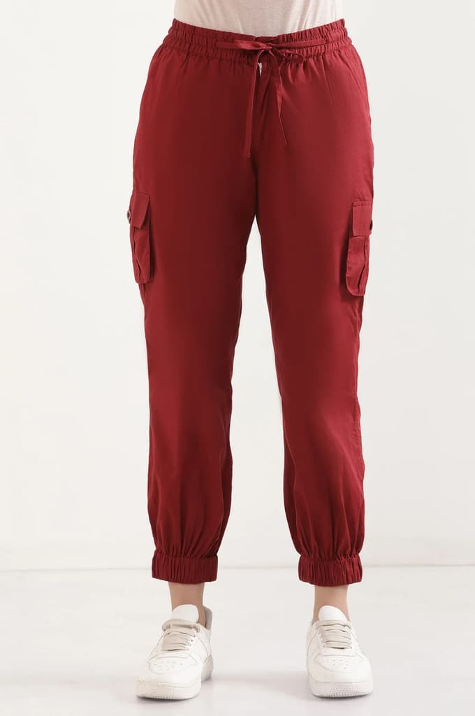 Red Solid Tapered Cotton Pants With Drawstring — photo 2