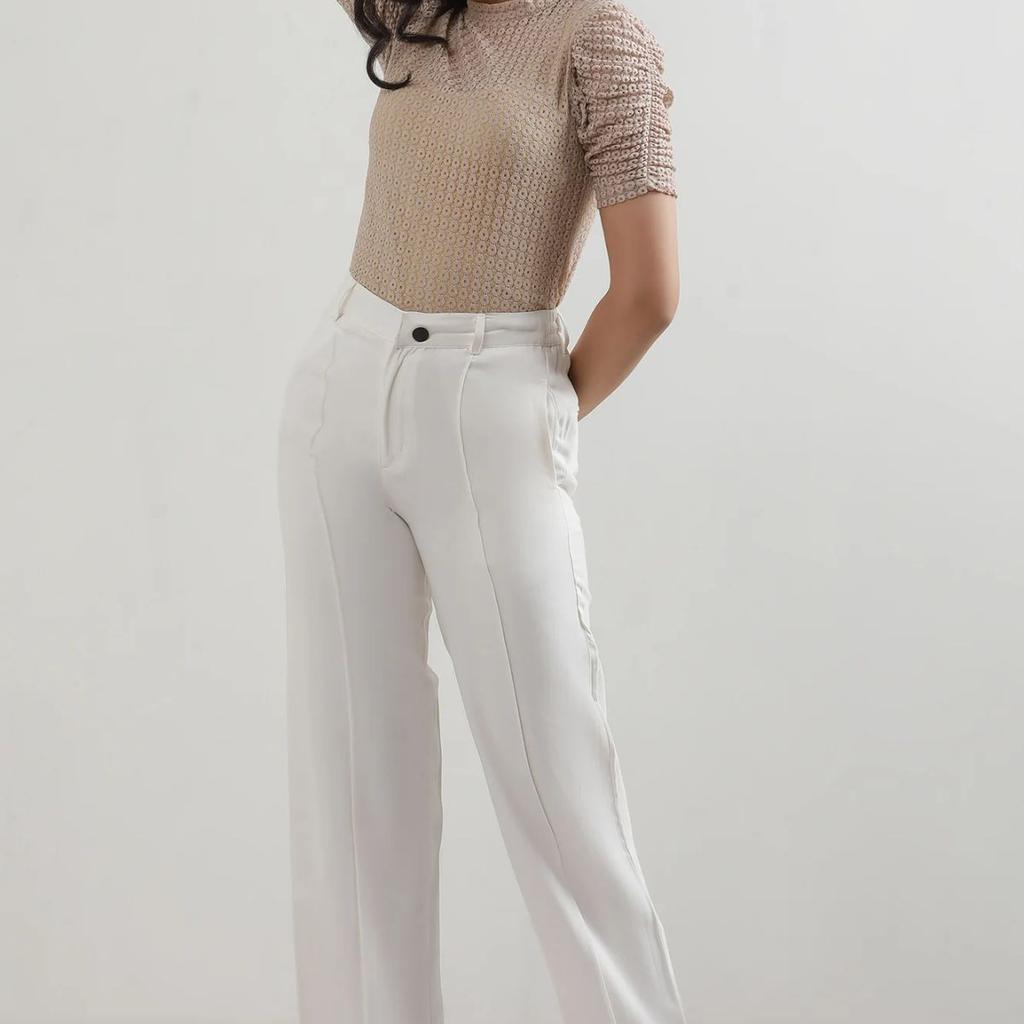 White Solid Straight Fit Rayon Pants