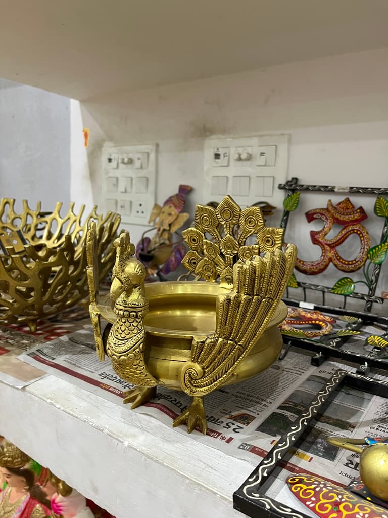Golden Statue of a Bird | Sculpture | Gold | Gold