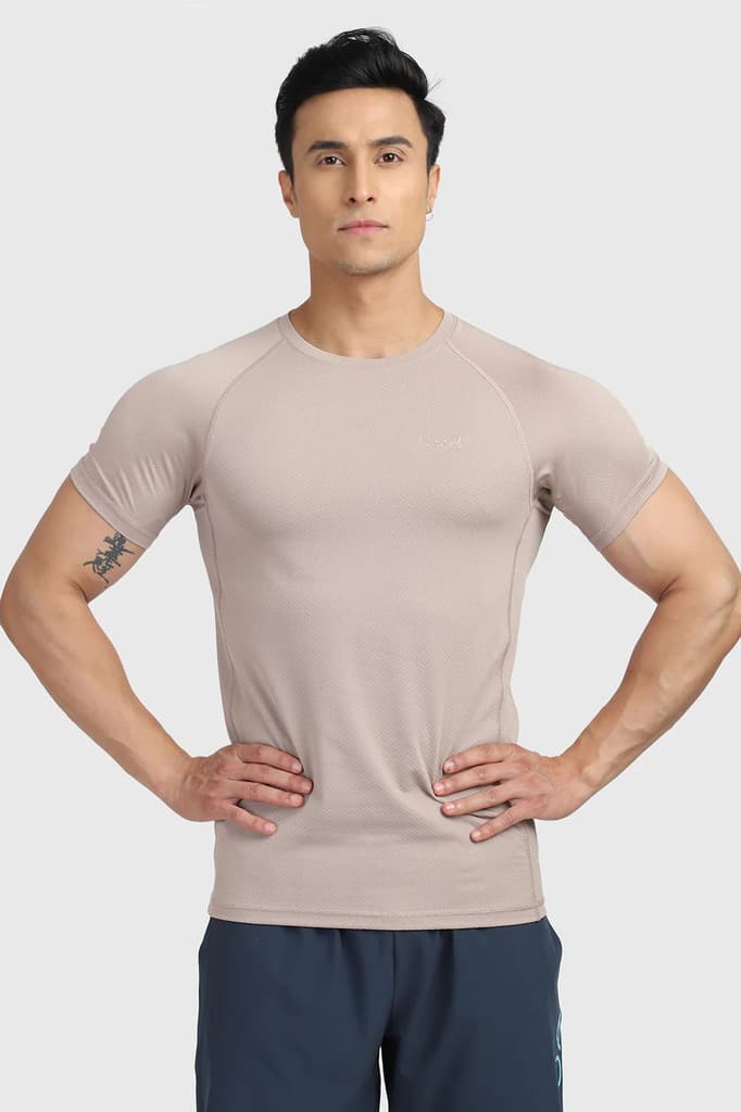 Sculpt T-shirts Beige