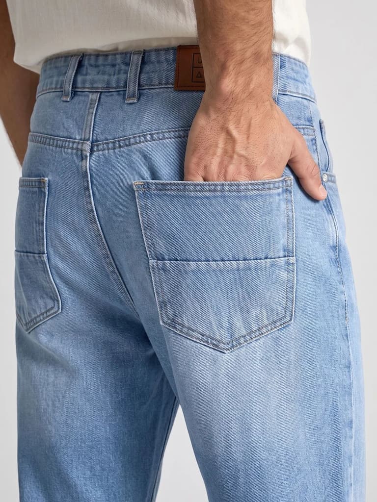Men's Ice Blue Relaxed Fit Washed Denim Jeans Non-Stretchable — photo 6