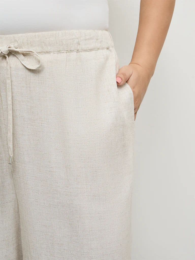 Gia Off-White Solid High-Rise Pants — photo 3