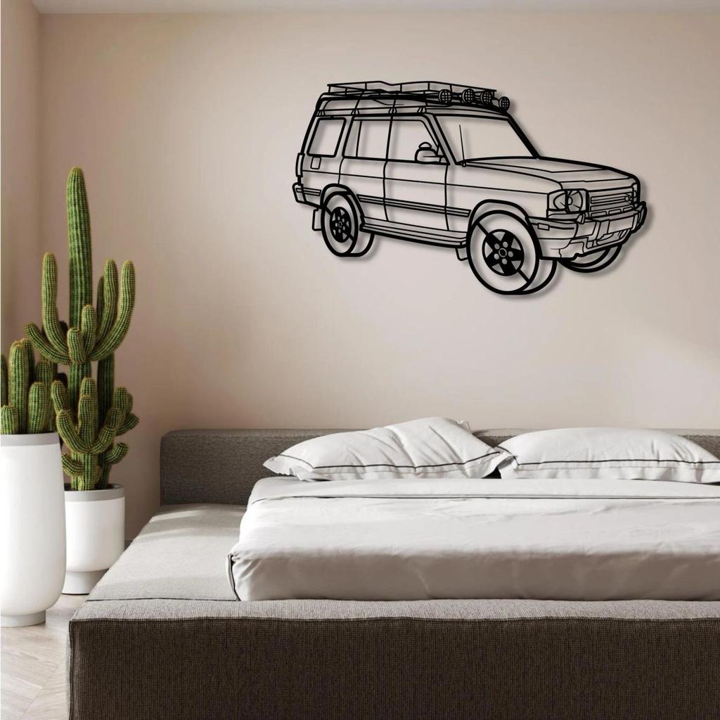 LAND ROVER PERSPECTIVE METAL WALL ART — photo 3