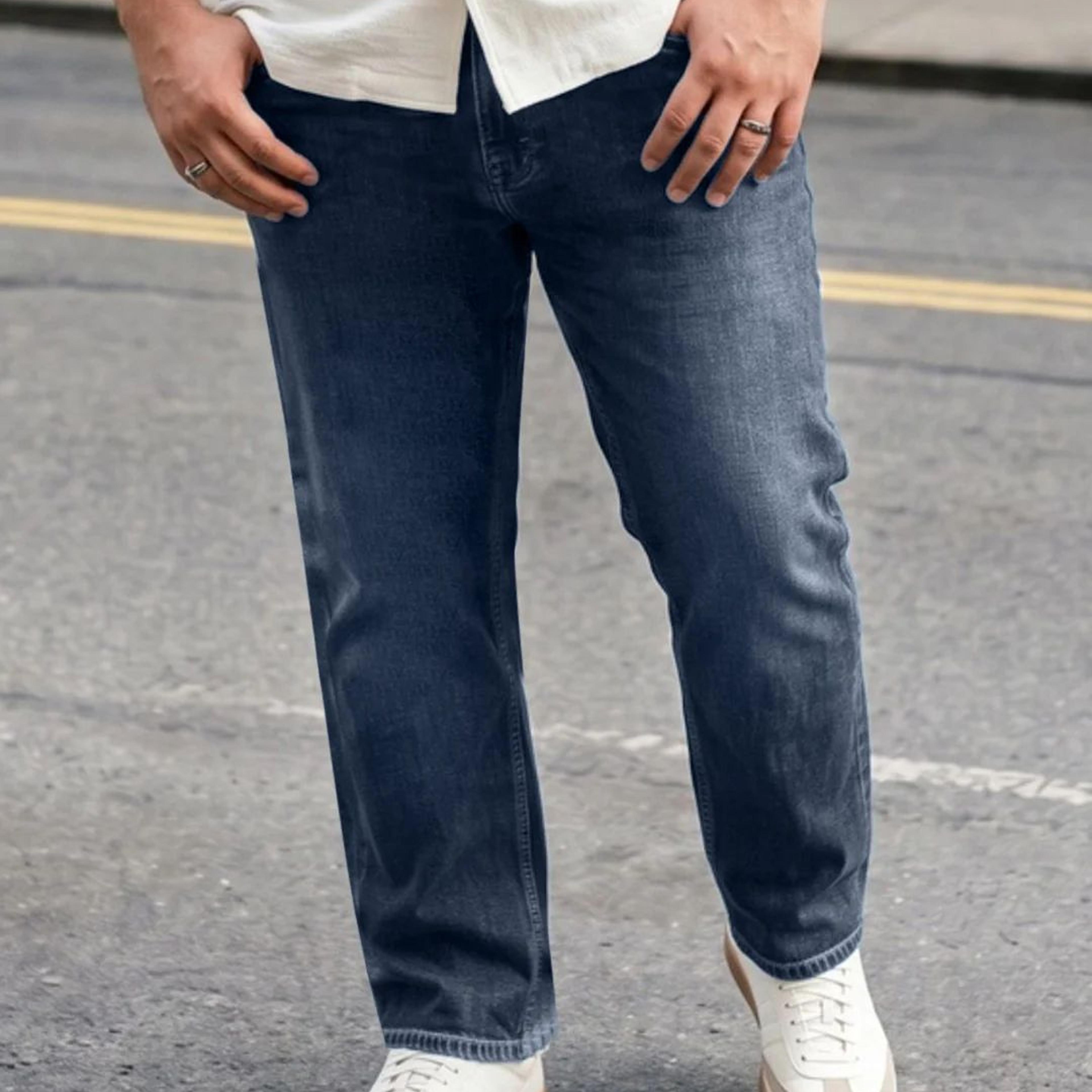 Plus Men's Dark Blue Relaxed Fit Washed Denim Jeans Non-Stretchable