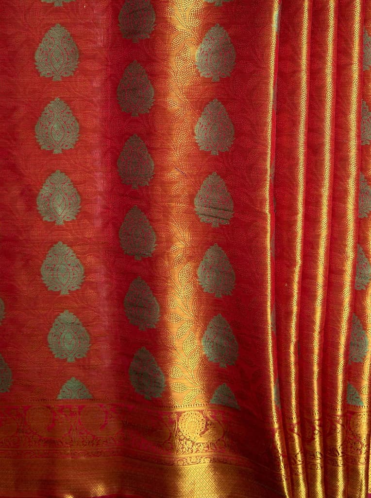MIMOSA Women's Woven Design Kanjivaram Style Art Silk Saree with Blouse Piece - Maroon ( SA00003145MRFREE ) — photo 6