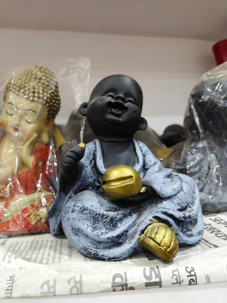 Black Buddha Statue | Decorative | Ceramic | Gold