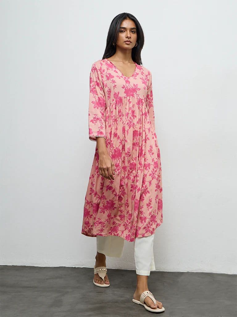 Utsa Pink Floral Printed A-Line Kurta