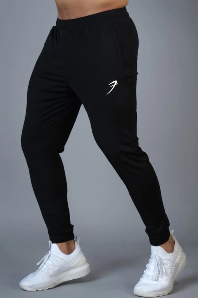 Identity Nylon Joggers Black — S
