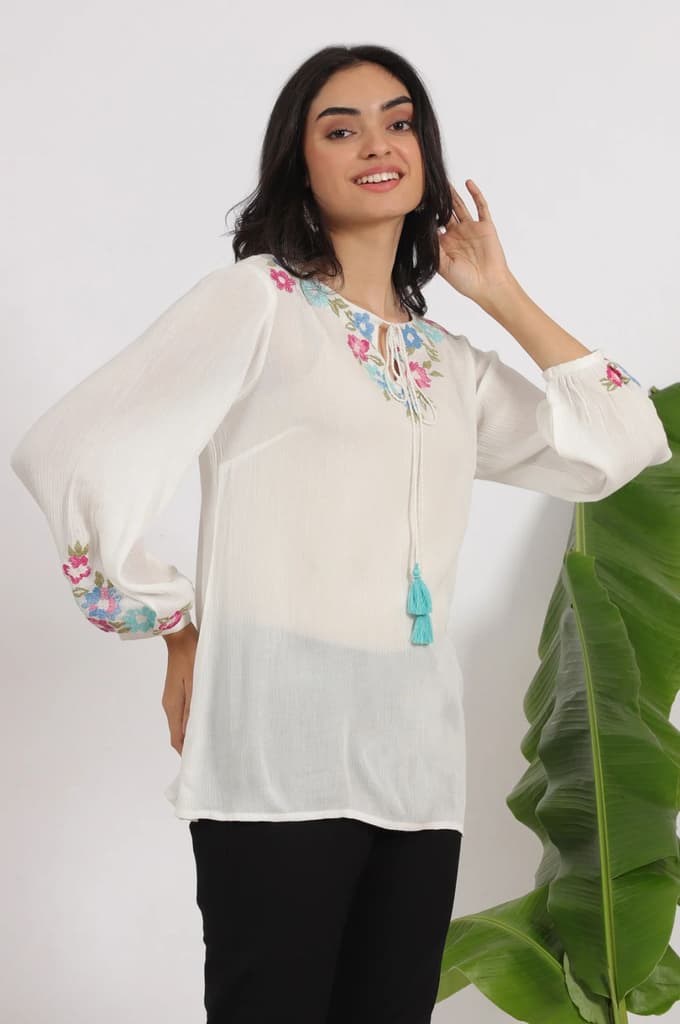 White Embroidered Rayon Crepe Straight Top — photo 7
