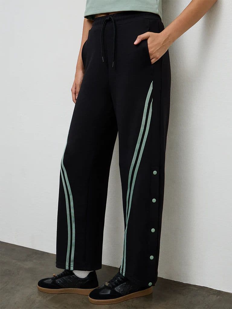 Nuoflexx Black Button-Detailed High-Rise Pants