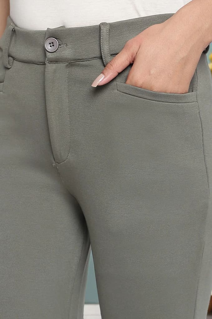 Green Solid Mid Rise Trouser in Ankle Length — photo 7