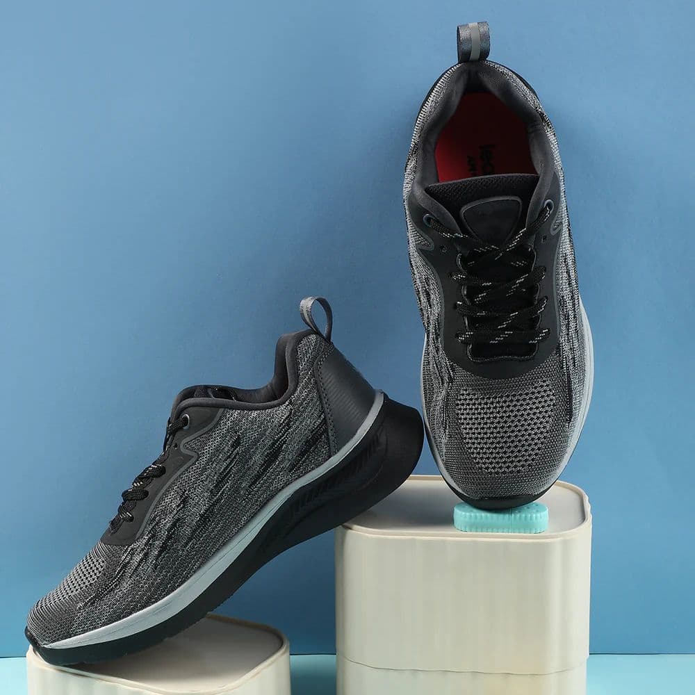 Leap7x Black Sports Lacing Running Shoes For Women MANTIS By Liberty — photo 4