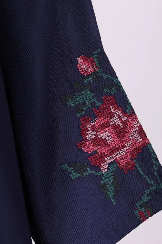 Navy Blue Thread Embroidered Straight Kurta with Pants Co-ord Set — photo 6